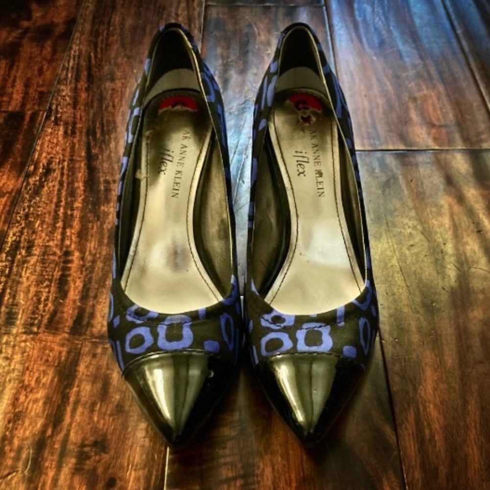 Anne Klein purple and black heels